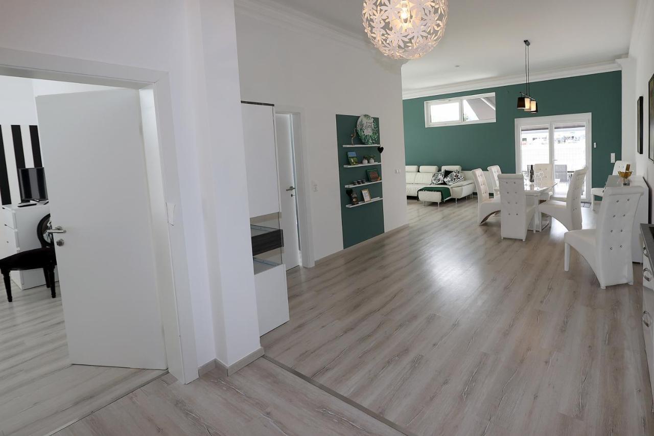 Exklusive Fw Mit 3 Sz Und Grosser Terrasse Gratkorn Exterior foto