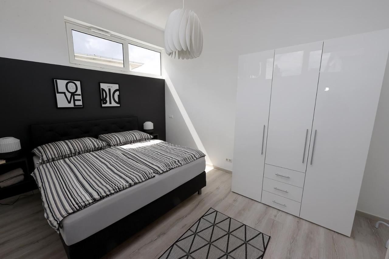 Exklusive Fw Mit 3 Sz Und Grosser Terrasse Gratkorn Exterior foto